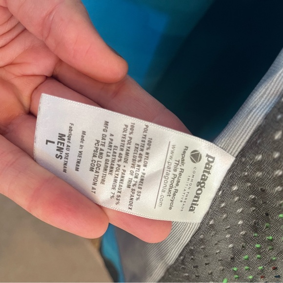 Patagonia Rain Jacket - Picture 6 of 9